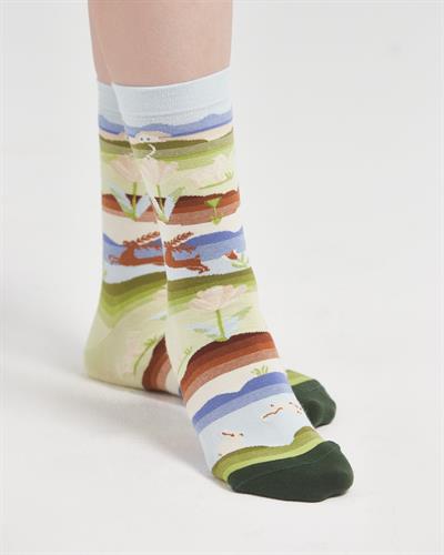 Kadın Dikişsiz Doğa Desenli Çorap 