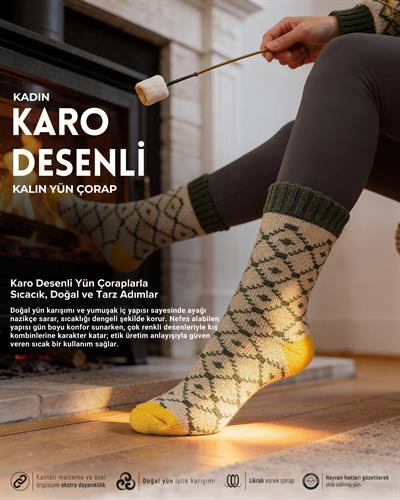 Kadın Karo Desenli Kışlık Yün Çorap Krem