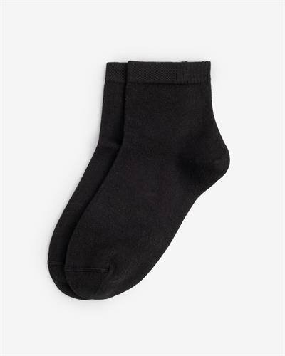 Kadın Premium Dikişsiz Modal Çorap Siyah