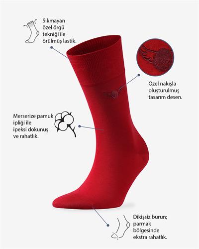 Kırmızı Renkli Düz Merserize Çorap