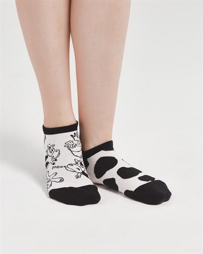 Milky Desenli Siyah Beyaz Eşi Farklı Kısa Patik Bilek Çorap