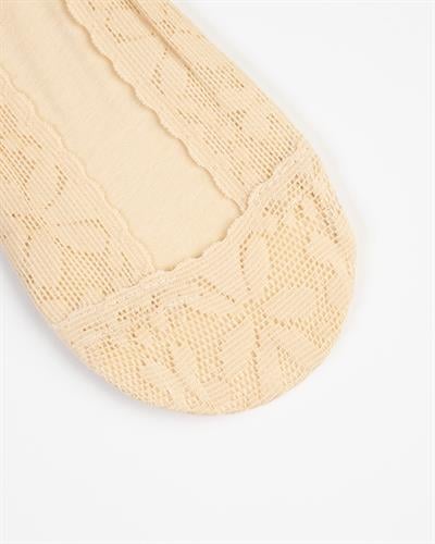 Kadın Lazer Kesim Dantel Desenli Babet Çorap Krem