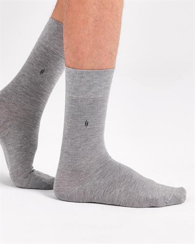 Erkek Premium Dikişsiz Bambu Çorap Gri