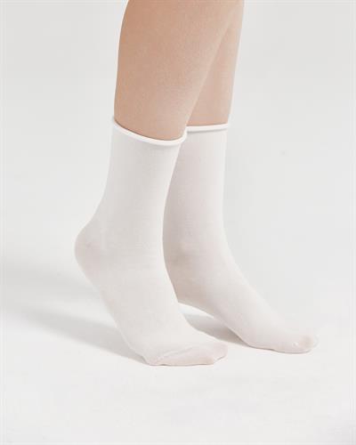 Kadın Roll Top Lastiksiz Bambu Çorap Beyaz