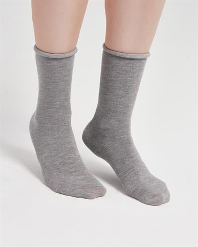 Kadın Roll Top Lastiksiz Bambu Çorap Gri