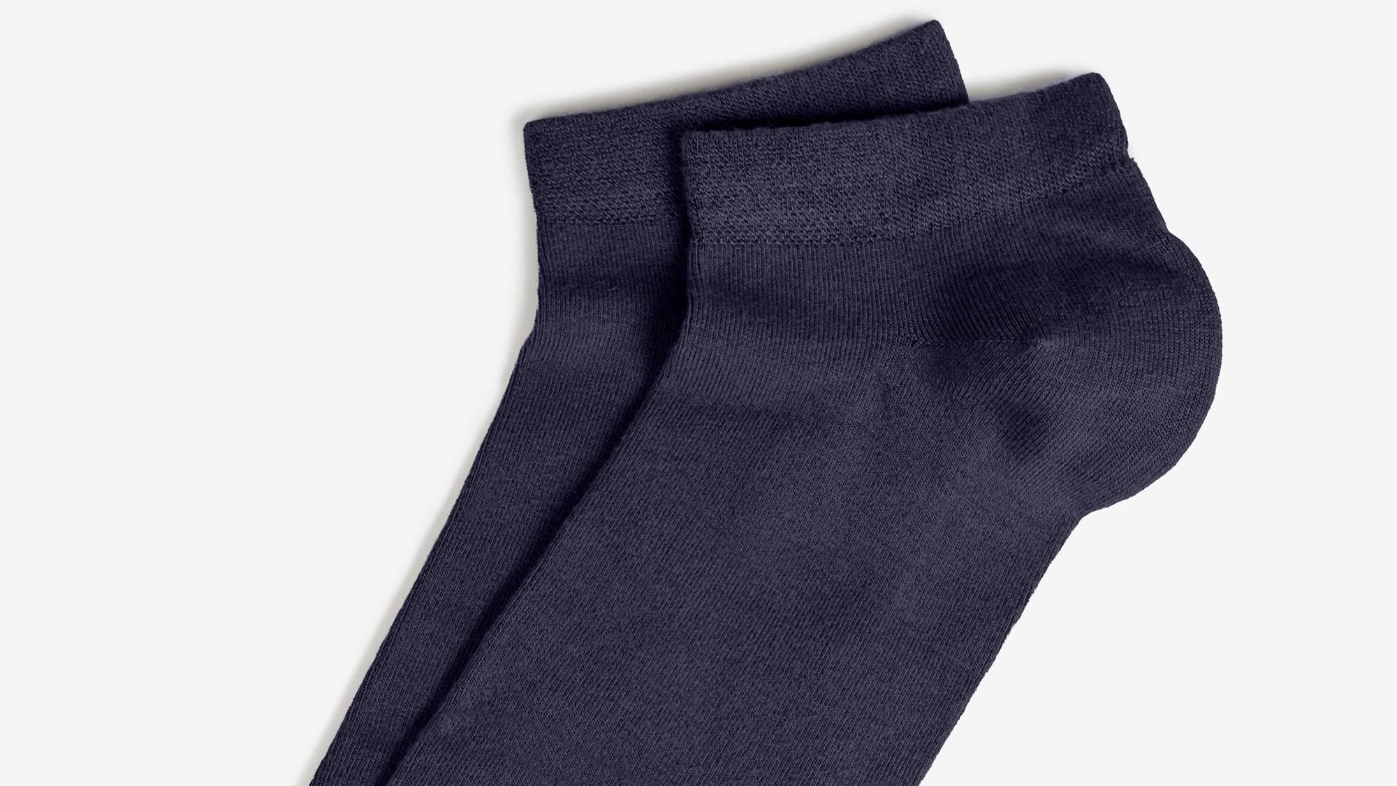 Adımlarınızda Premium Dönemi:Dikişsiz ve Nefes Alan Bambu Çoraplar