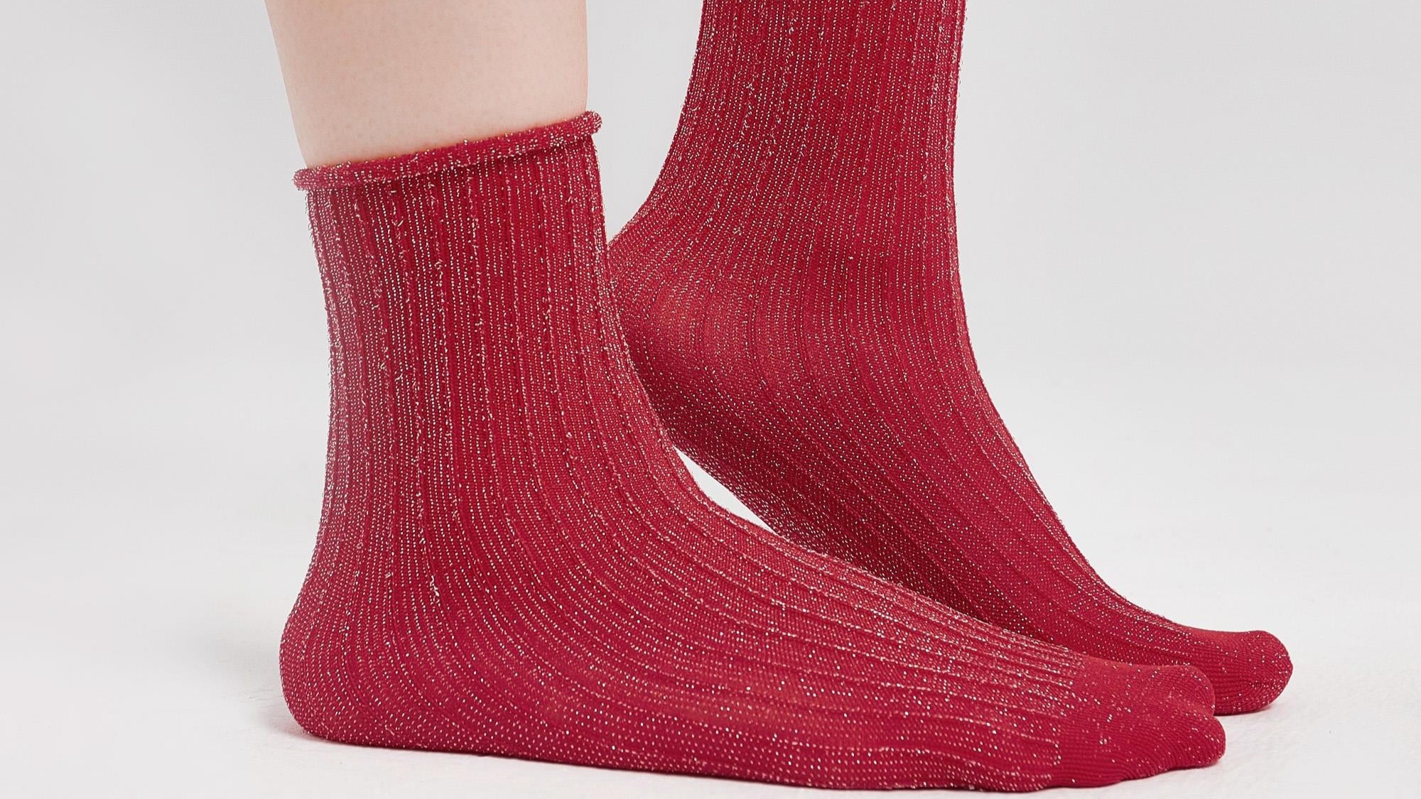 Simli soket çorap,Ofis sonrası stil,Sneaker çorap kombini,Bolero