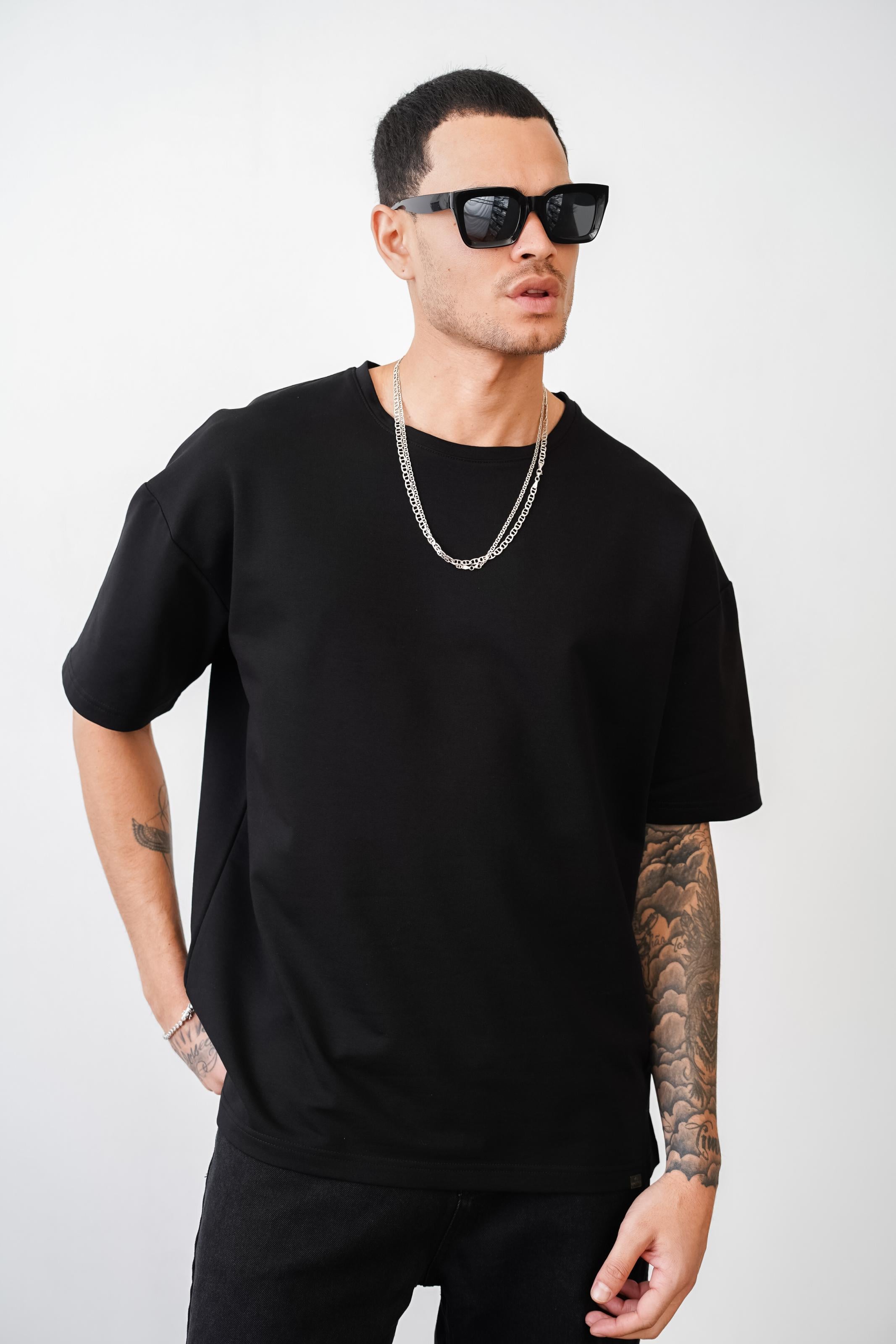 Bisiklet Yaka Battal Boy Oversize Kalıp Basic Tişört