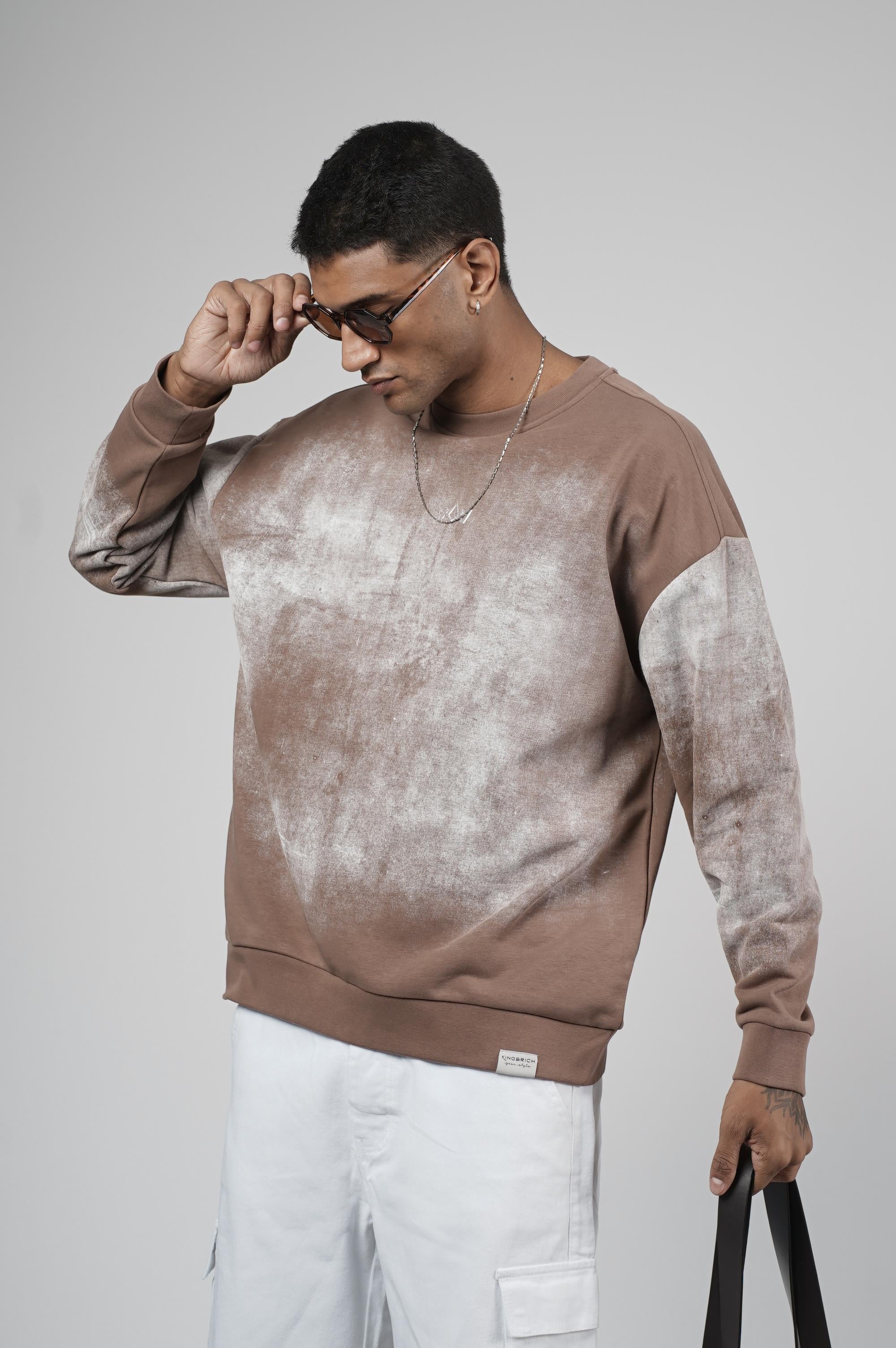 Bisiklet Yaka Yıkamalı Oversize Kalıp Logolu Sweatshirt