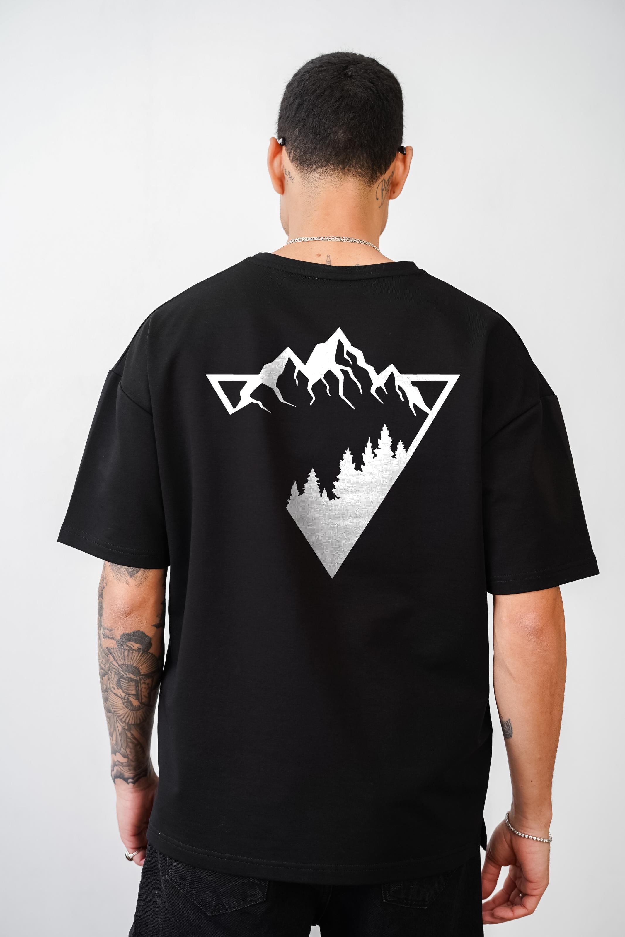 Dağ Baskılı Unisex Oversize Kalıp Tişört