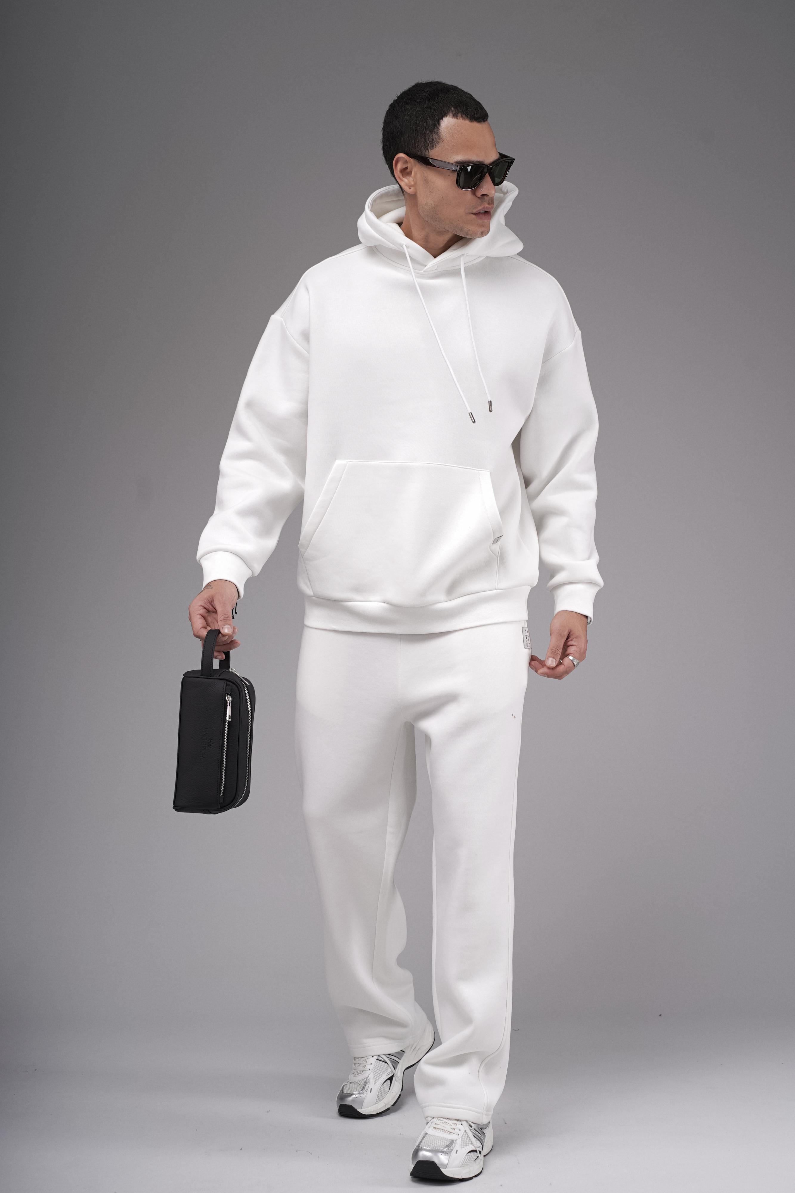 Oversize Kalıp Kanguru Cepli Kapuşonlu Düz Alt Üst Takım