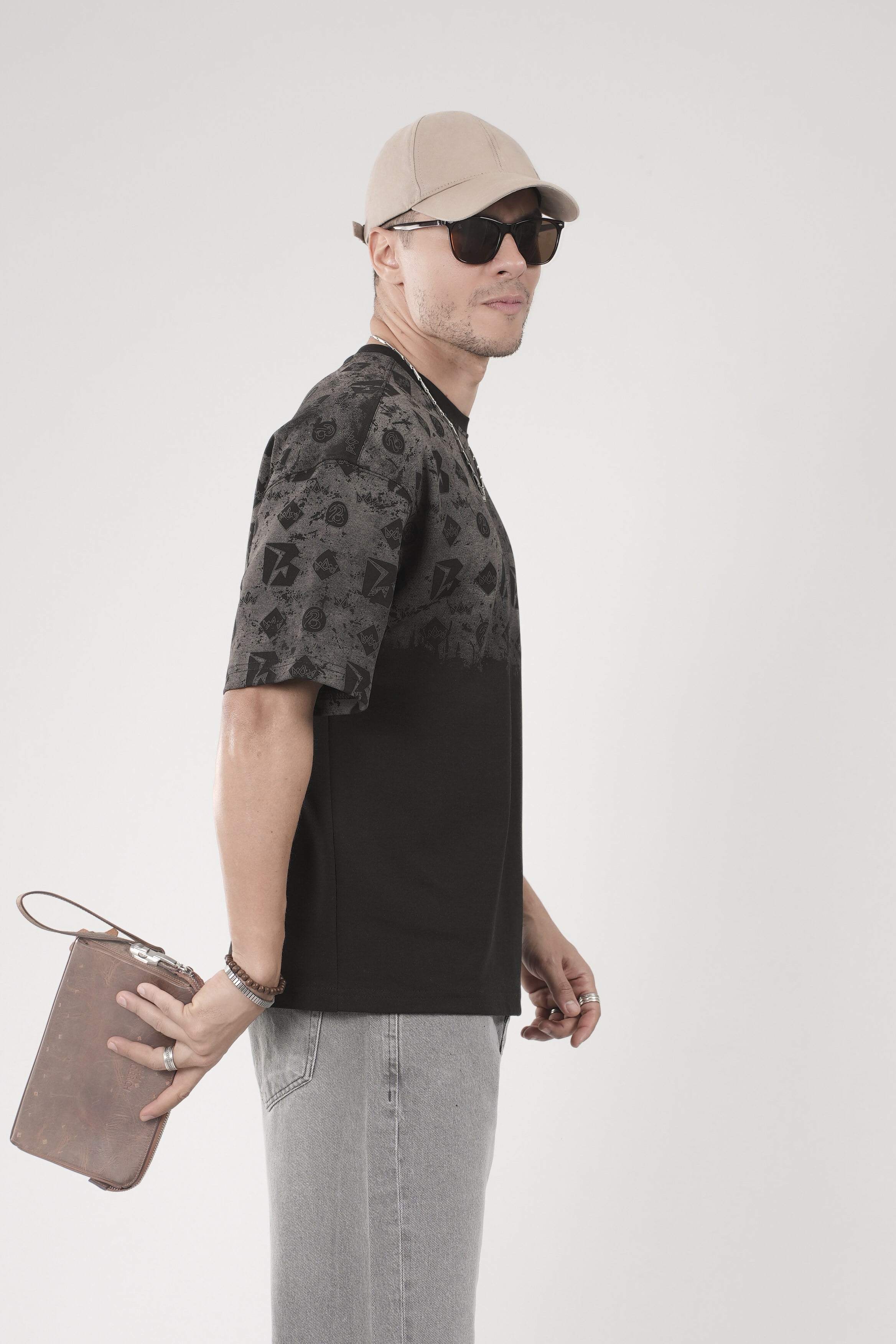 Oversize Kalıp Logo Baskılı Bisiklet Yaka Basic Tişört