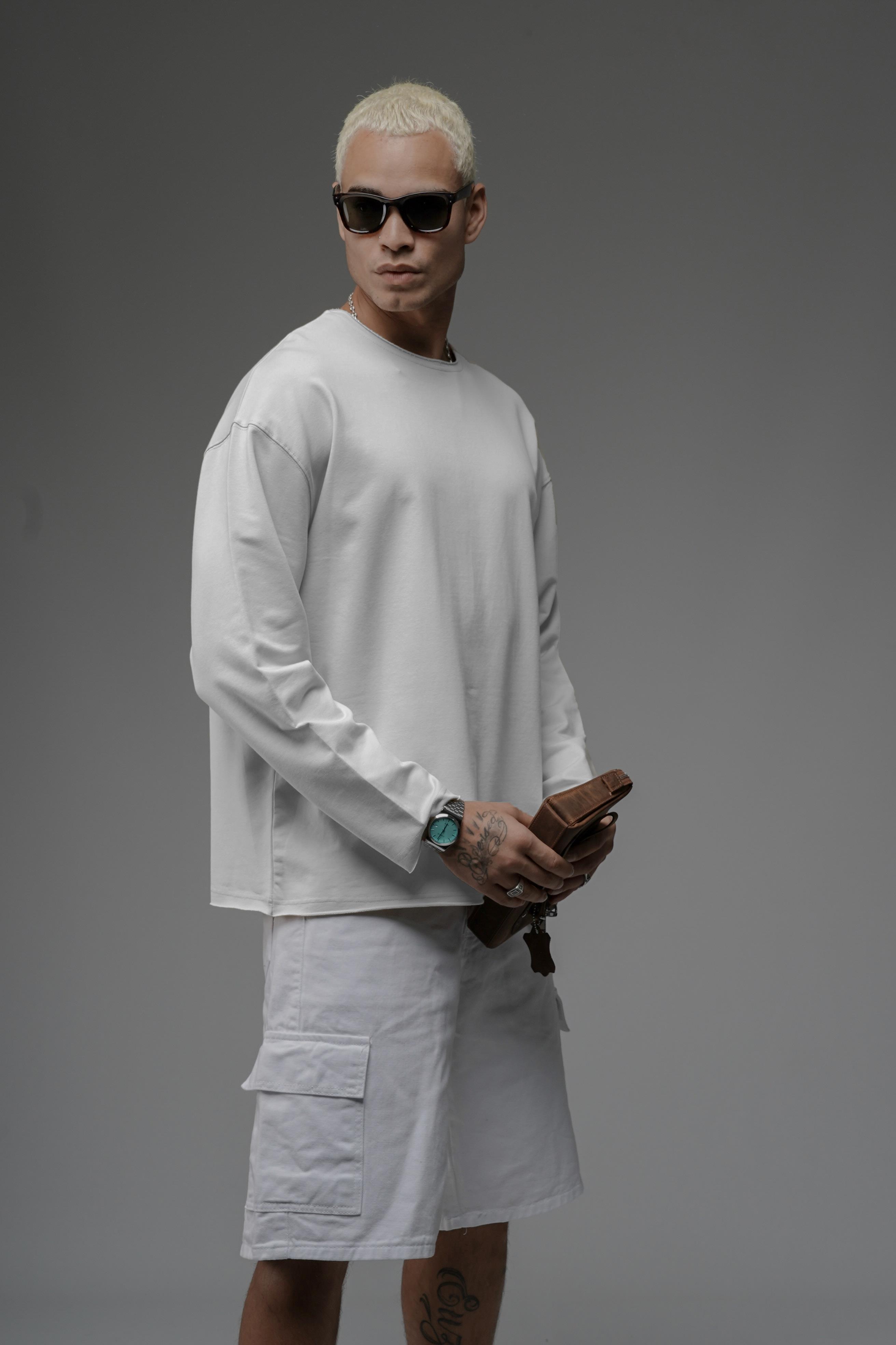 Pis Yaka Oversize Kalıp Düz Sweatshirt