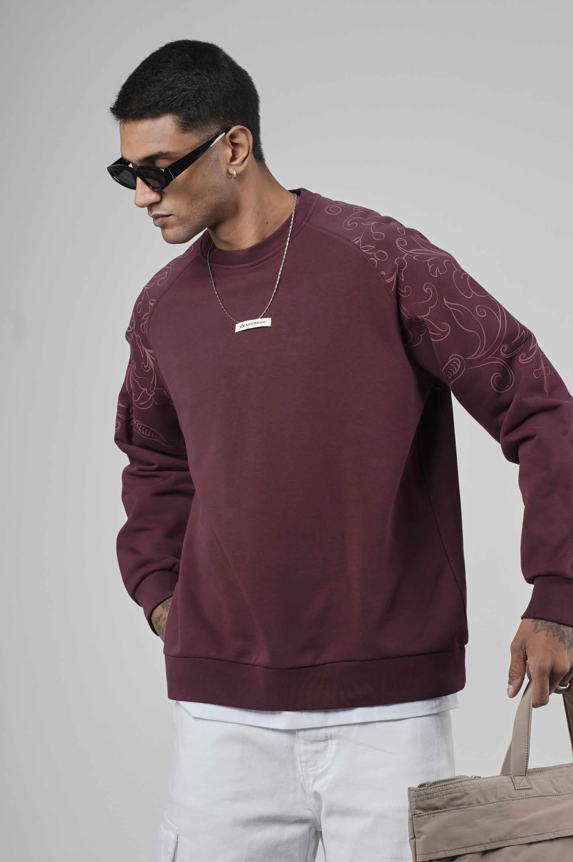 Reglan Kol Omuzları Baskılı Oversize Kesim Erkek Sweatshirt