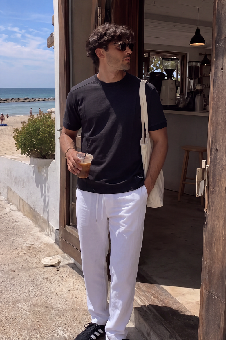 Regular Kalıp Çımalı Kol Manşetli Düz Basic Tişört