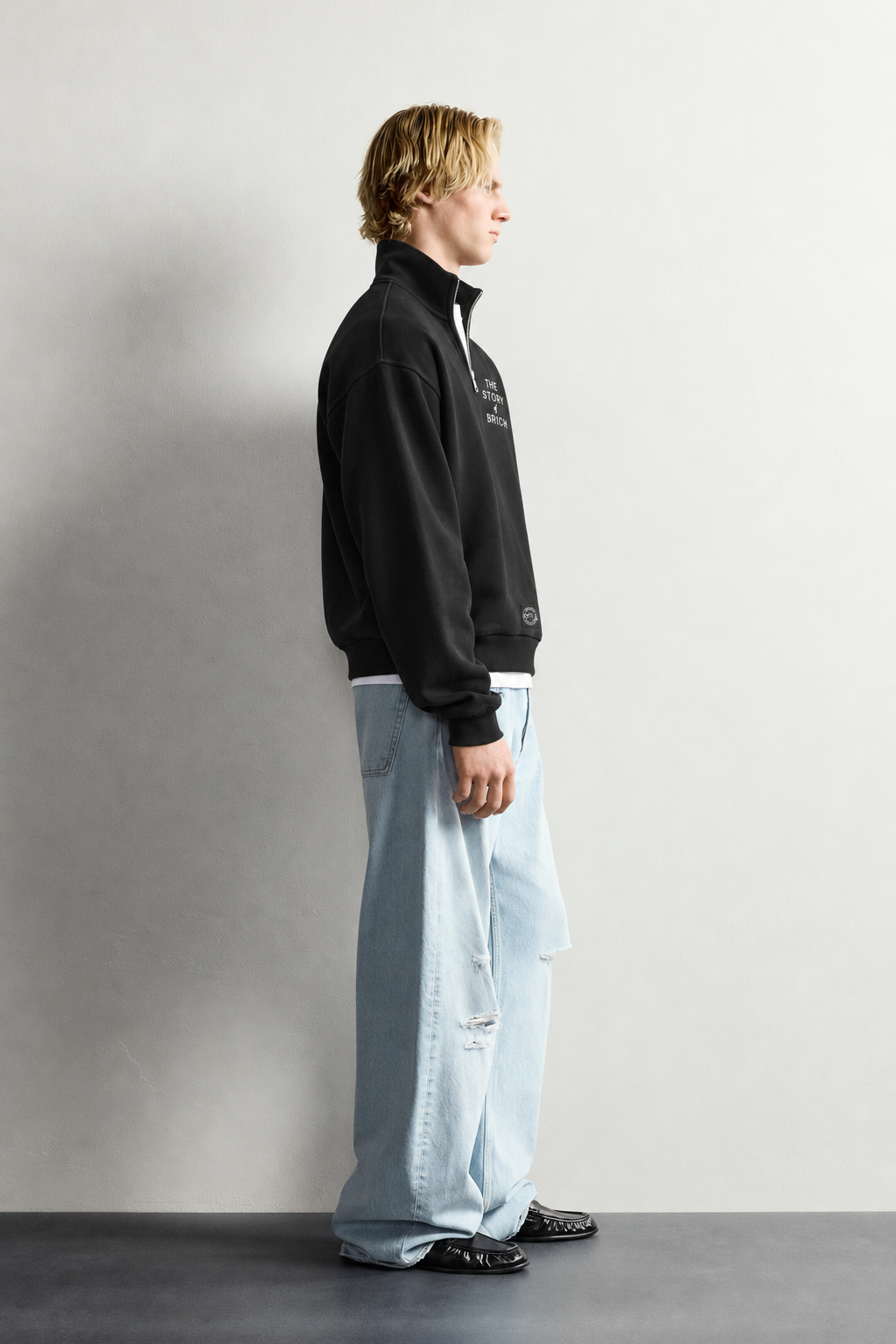 Yarım Fermuarlı Dik Yaka Nakışlı Şardonlu Oversize Sweatshirt