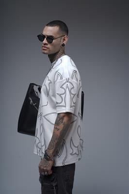 Bisiklet Yaka Desenli Oversize Kalıp Unisex Tişört