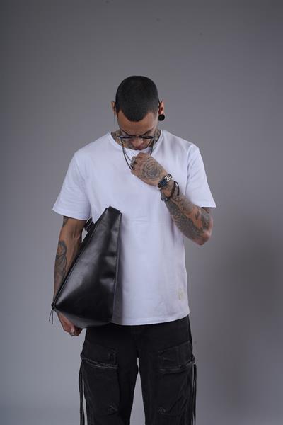 Bisiklet Yaka Likralı Düz Basic Erkek Regular Kalıp Tişört