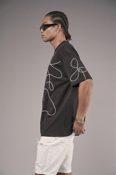 Bisiklet Yaka Nakış Detaylı Oversize Kalıp Unisex Tişört