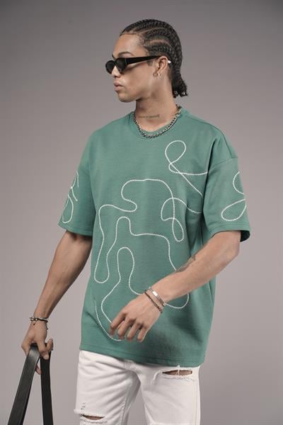 Bisiklet Yaka Nakış Detaylı Oversize Kalıp Unisex Tişört