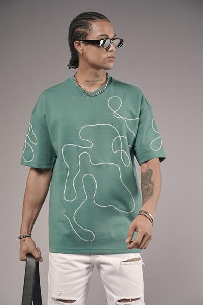 Bisiklet Yaka Nakış Detaylı Oversize Kalıp Unisex Tişört