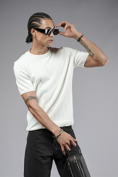 Bisiklet Yaka Regular Kalıp Fitilli Triko Tişört