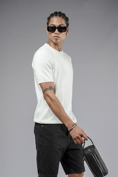 Bisiklet Yaka Regular Kalıp Fitilli Triko Tişört