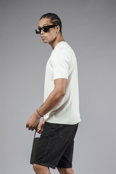 Bisiklet Yaka Regular Kalıp Fitilli Triko Tişört