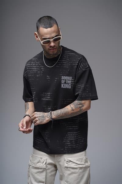 Bisiklet Yaka Silik Baskı Detaylı Unisex Oversize Kalıp Tişört