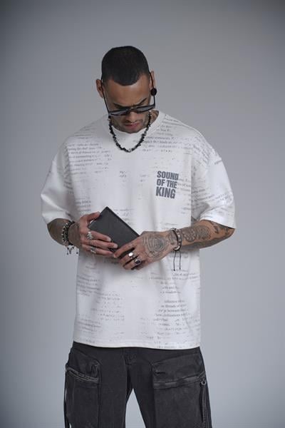 Bisiklet Yaka Silik Baskı Detaylı Unisex Oversize Kalıp Tişört