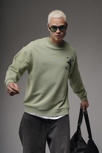 Bisiklet Yaka Sırtı Leylek Baskılı Nakışlı Oversize Kalıp Sweatshirt