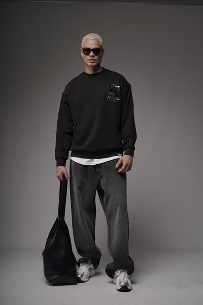 Bisiklet Yaka Sırtı Leylek Baskılı Nakışlı Oversize Kalıp Sweatshirt