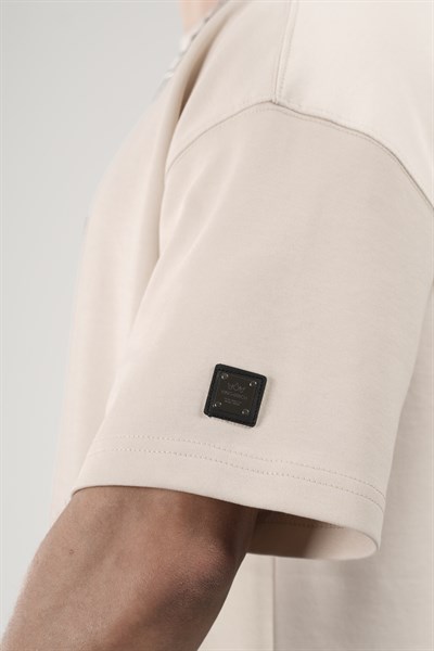 Bisiklet Yaka Taşlı Logo Detaylı Oversize Kalıp Erkek Tişört