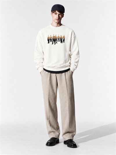 Erkek Göğüs Figür ve Tipografi Baskılı Bisiklet Yaka Oversize Sweatshirt