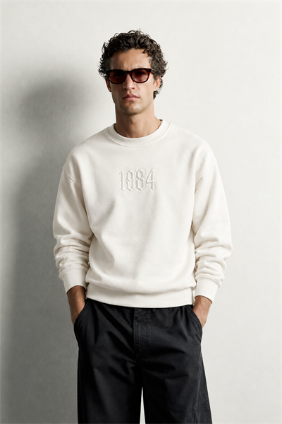 Erkek Ön ve Sırt Kabartma Nakış Detaylı Bisiklet Yaka Oversize Sweatshirt