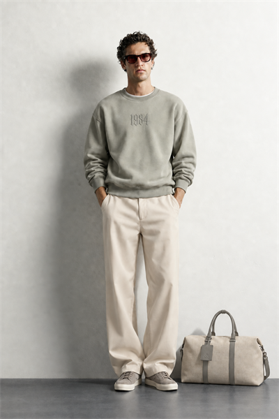 Erkek Ön ve Sırt Kabartma Nakış Detaylı Bisiklet Yaka Oversize Sweatshirt