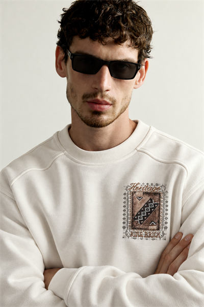 Erkek Sırt ve Göğüs Etnik Desen Patch Baskılı Bisiklet Yaka Oversize Sweatshirt