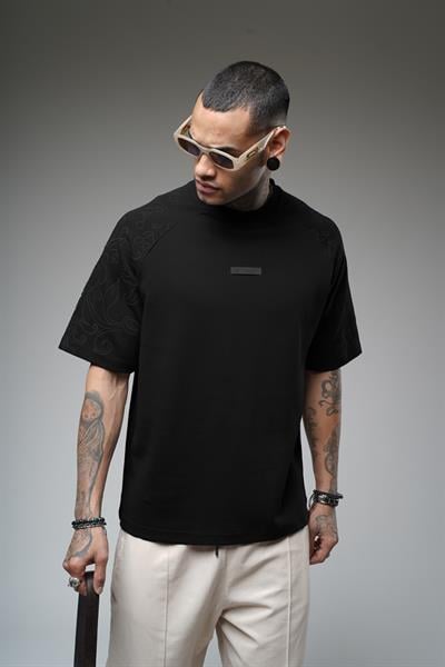 Kabaran Baskılı Reglan Kol Oversize Kalıp Tişört