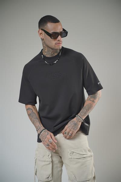 Kabartma Baskılı Reglan Kol Unisex Oversize Kalıp Tişört