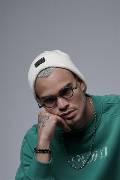 Logo Etiket Detaylı Unisex Kalın Düz Bere