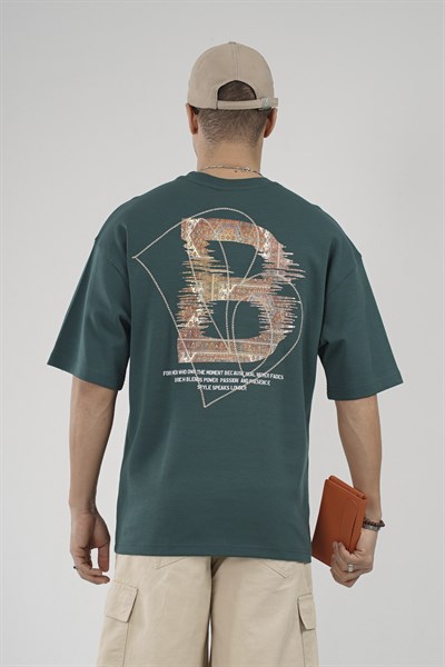 Nakış Detaylı Baskılı Erkek Oversize Kalıp Tişört