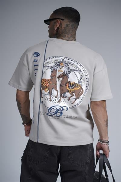 Nakışlı Sırtı Baskılı Biyeli Oversize Kalıp Unisex Tişört