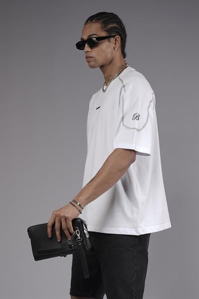 Omuzları Karyoka Dikişli Baskılı Oversize Kalıp Tişört