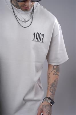 Oversize Kalıp 1983 Yazılı Baskılı Unisex Tişört