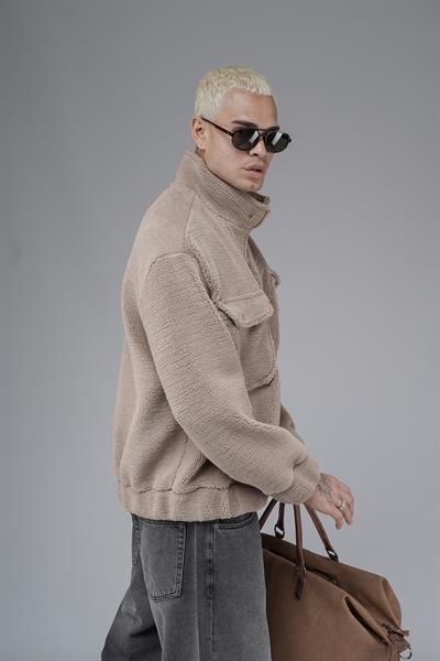 Oversize Kalıp Çıtçıt Kapamalı Logo Detaylı Peluş Ceket