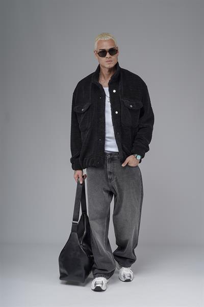 Oversize Kalıp Çıtçıt Kapamalı Logo Detaylı Peluş Ceket