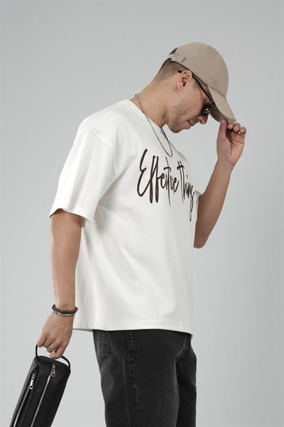 Oversize Kalıp Effective Things Yazılı Basic Tişört