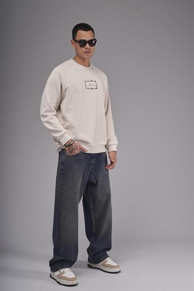 Oversize Kalıp Reglan Kol Nakış Detaylı Sweatshirt