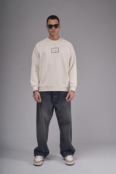 Oversize Kalıp Reglan Kol Nakış Detaylı Sweatshirt