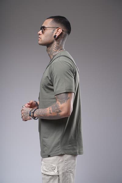 Pis Yaka Kolu Katlamalı Regular Kalıp Düz Basic Erkek Tişört